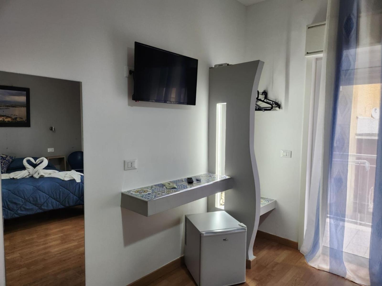 La Porta Delle Eolie 2.0 Guest house *